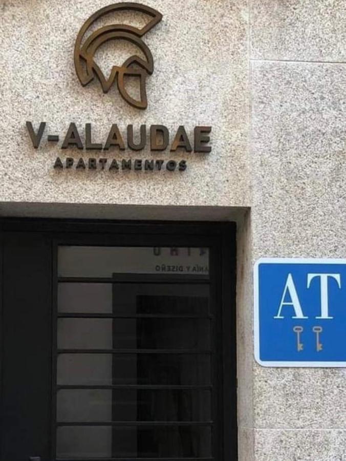 Alaudae Apartamentos -Centro- Garaje Privado-Jacuzzi Exterior Bajo Peticion - Mérida Kültér fotó