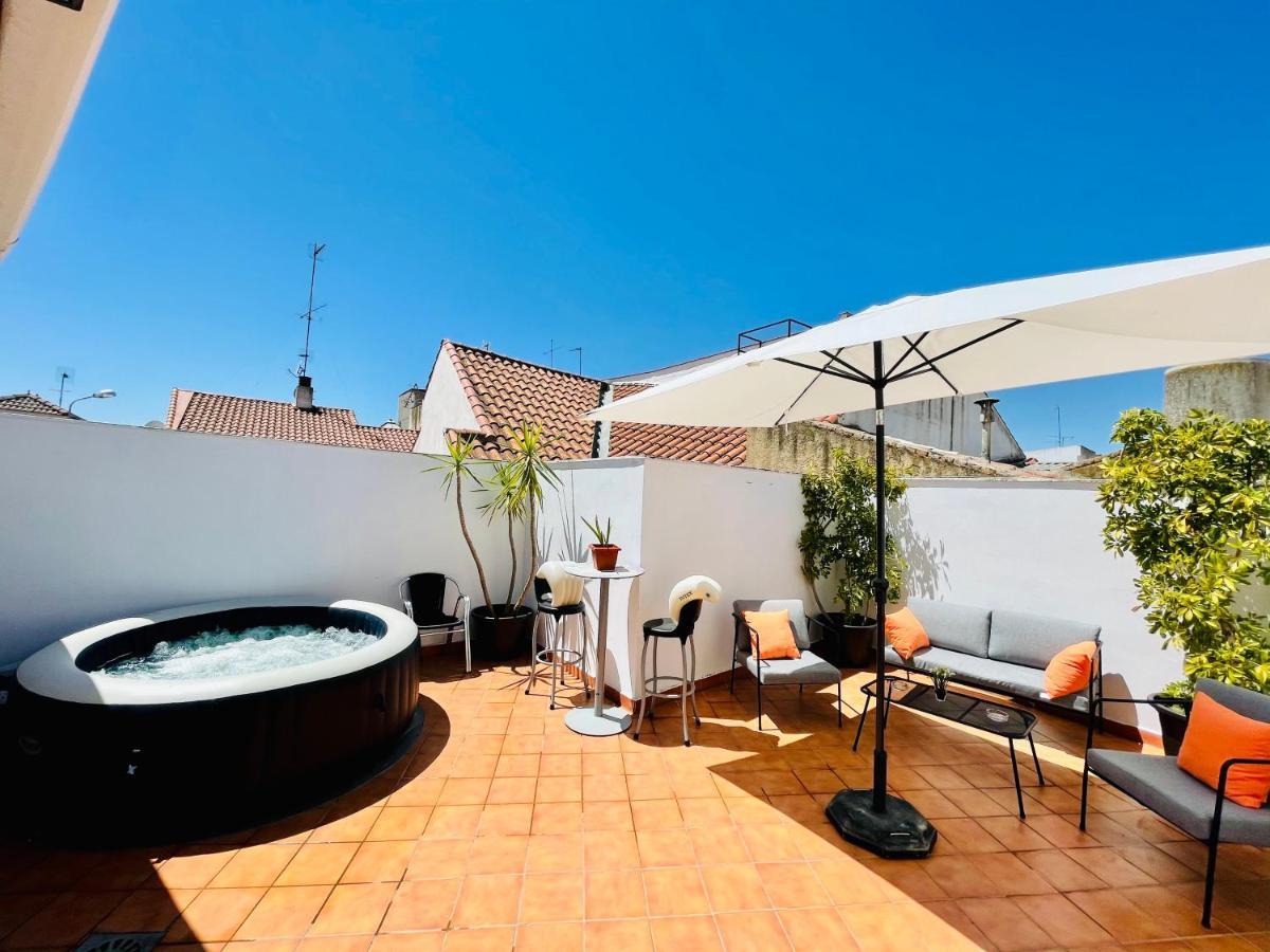 Alaudae Apartamentos -Centro- Garaje Privado-Jacuzzi Exterior Bajo Peticion - Mérida Kültér fotó